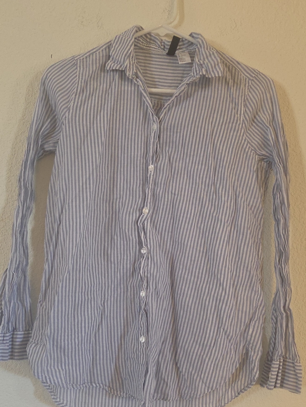 H&M Blue and White Striped Women's Button-Down Shirt
